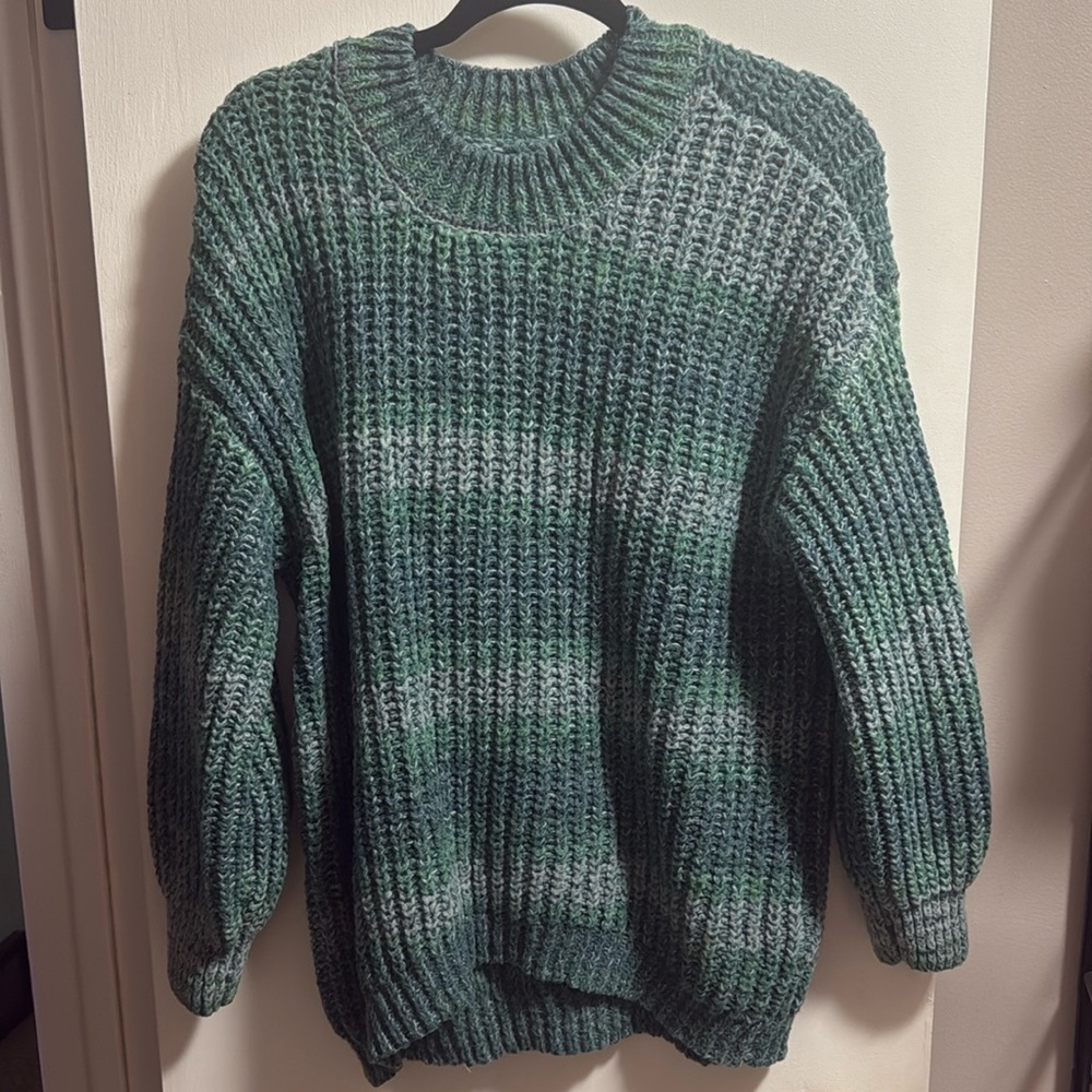 SO Oversized Chunky Knit Sweater - Size M